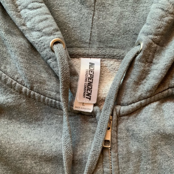 Slightly Stoopid Men's Gray Zip Up Sweater - Picture 4 of 6